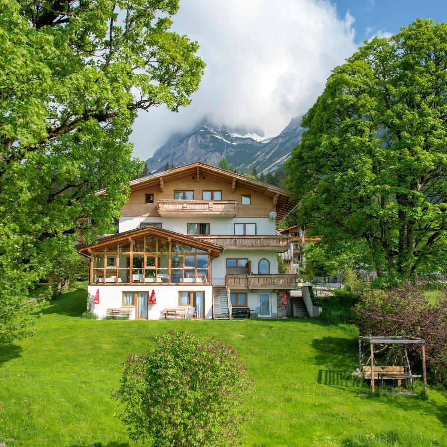 Pension Hofweyer ラムサウ・アム・ダッハシュタイン エクステリア 写真